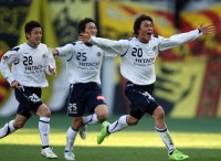 fctokyo08122902.jpg